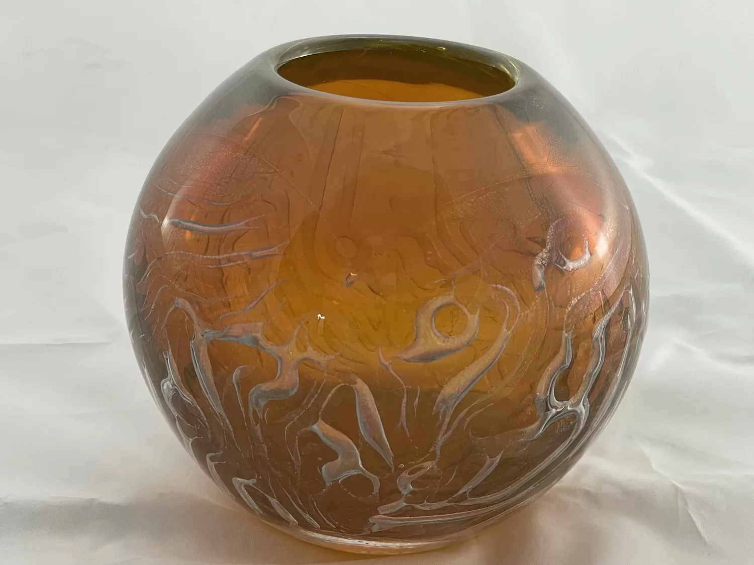 Golden iridescent Milropa Air Trap vessel - Small round