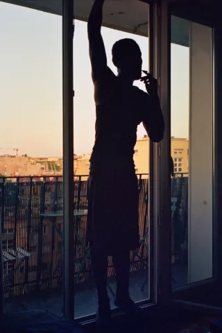 Debout